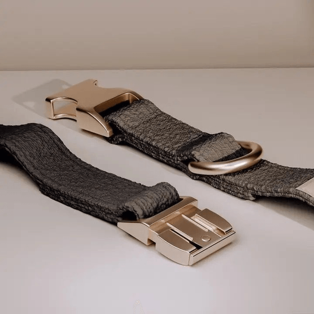 By Teddy Boucle Matcha - Collar