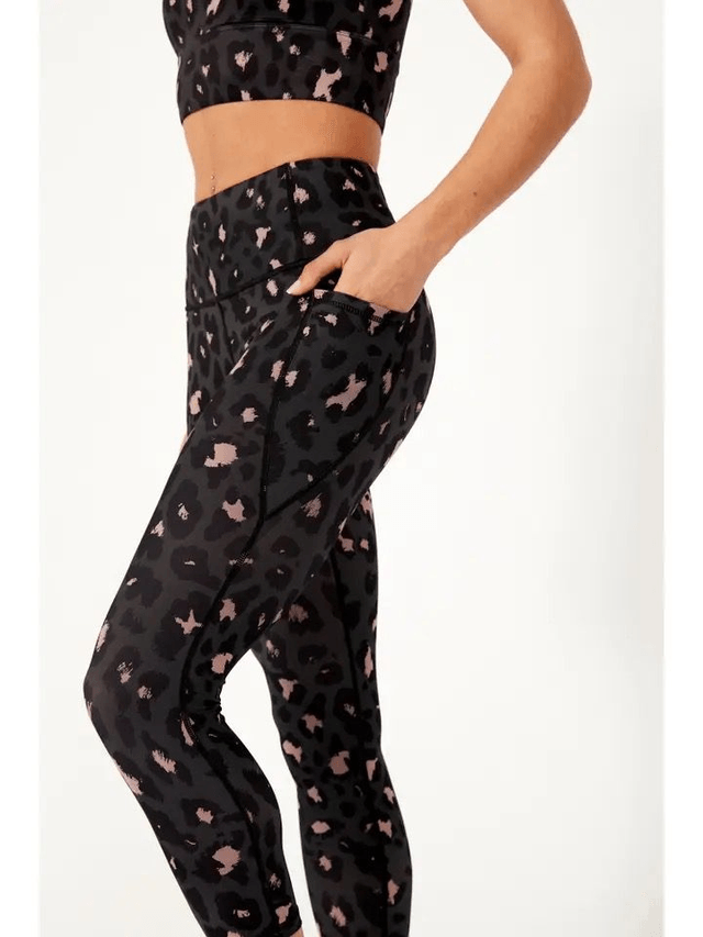 Born Nouli Sports 3/4 Leggings - Blush Leopard