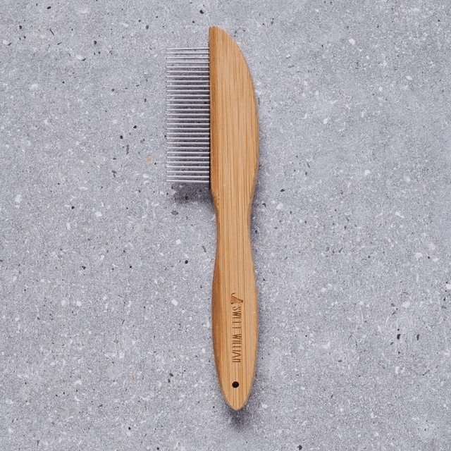 Sweet William Designs - Bamboo / Metal Comb