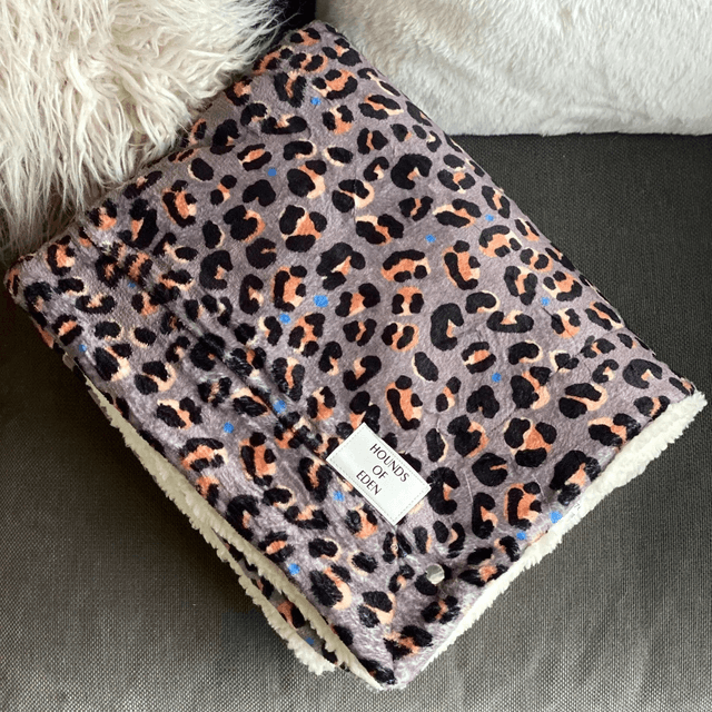 Hounds of Eden Snuggle Blanket - Steel Leopard